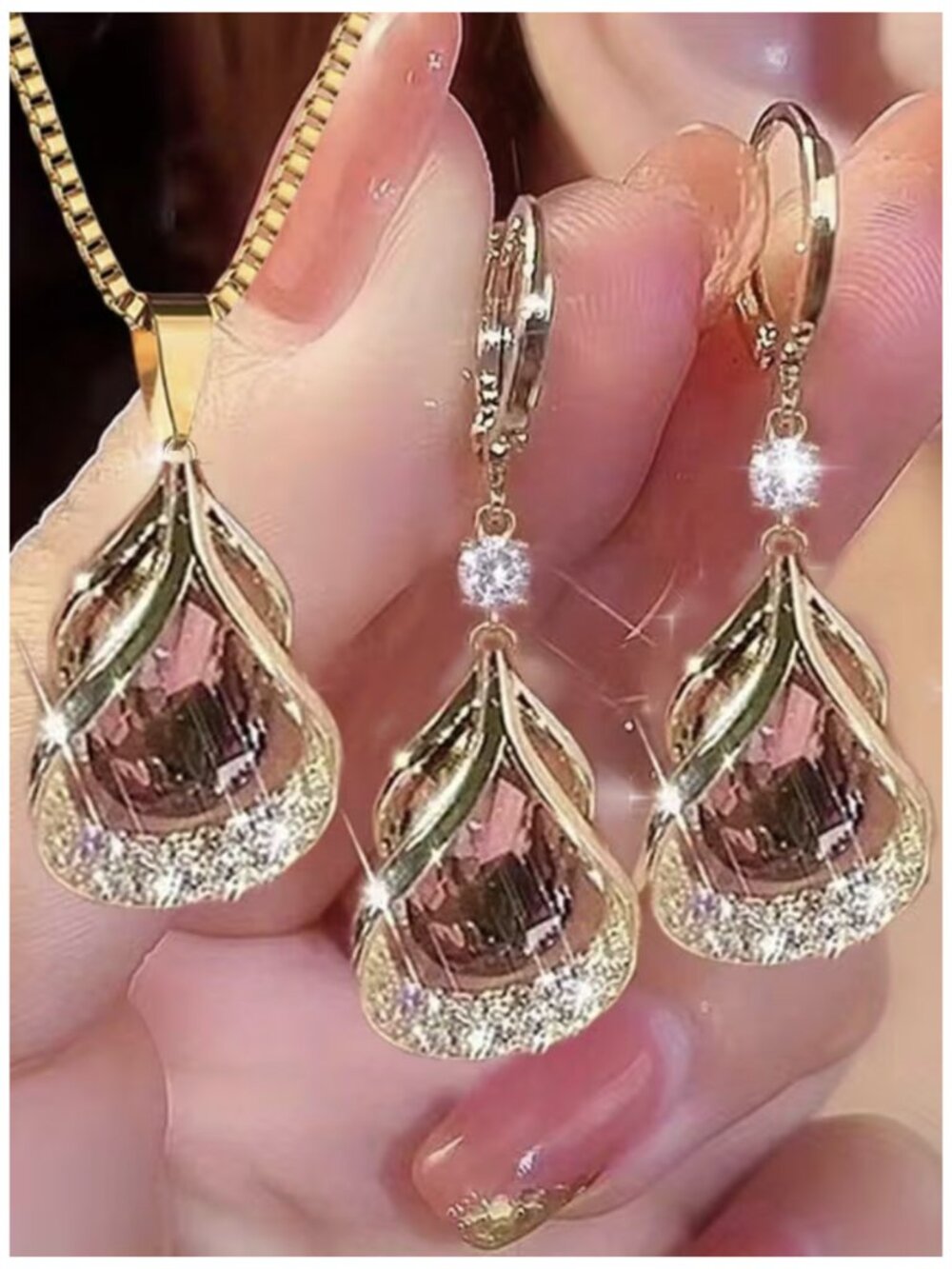 Teardrop Earrings and Necklace Faceted Stones Maximizes Light Brilliance Sparkle